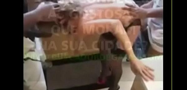  esposa follada brutalmente por dos negros gordos anal